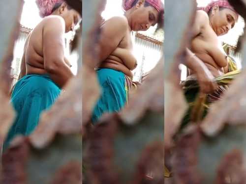 desi bhabhi ki nahane ka bd ki nangi video