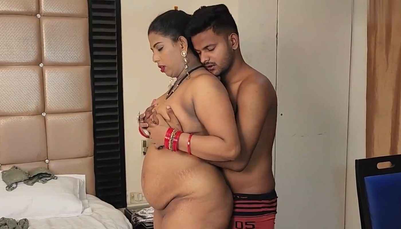 Naughty Mallu 2025 Hindi XXX Video