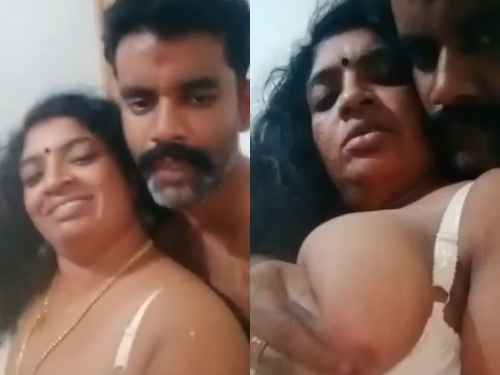 Telugu Xxx Video of a Man Who भाभी की बूब दबाया सेक्स Porn Desi MMS