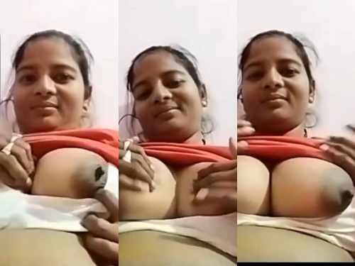 Tamil Chubby Aunty वीडियो कॉल पर चूत में ऊँगली करते हुये Porn Desi MMS